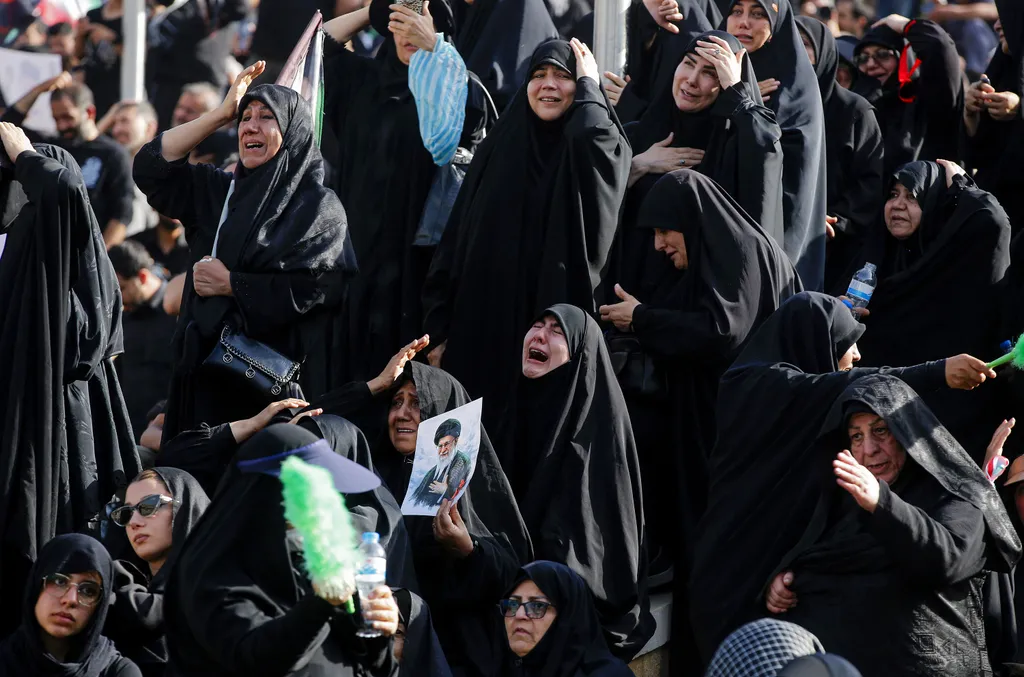 Ali Khamenei gyászszertartása, AliKhamenei