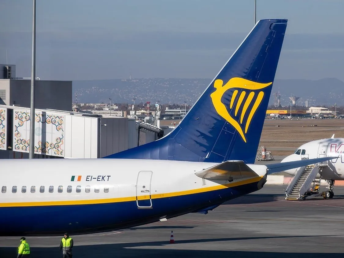 Brutális drágulás jöhet a repülőjegyeknél: a Ryanair megkongatta a vészharangot