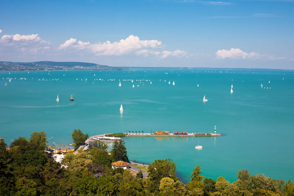 Mégis megrendezik a 44. Lidl Balaton-átúszást