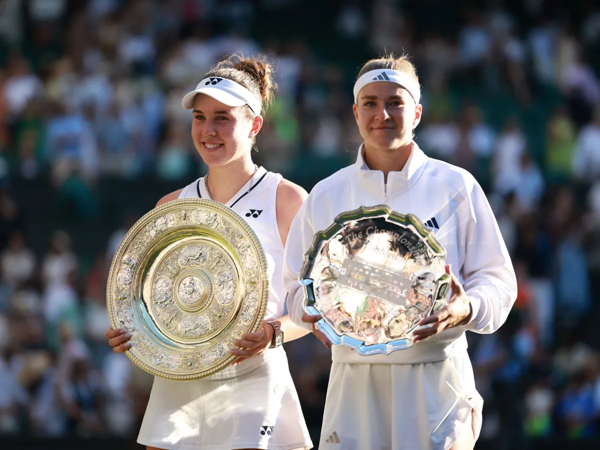 Linda Nosková of Czech Republic (L) holds a victory plate Venus Rosewater Dish after winning the ladies singles final match against Karolína Muchová of Czech Republic on day thirteenth of the 2026 Wimbledon Championships at All England Lawn Tennis and Croquet Club in London, United Kingdom on July 11, 2026. 21-year-old Noskova won the match to claim her first Wimbledon Championship.   ( The Yomiuri Shimbun ) (Photo by Kentaro Tominaga / The Yomiuri Shimbun via AFP)