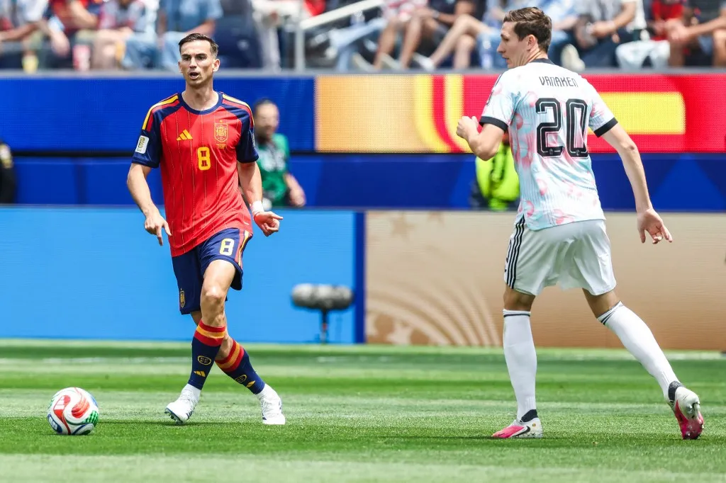 A spanyol válogatott kezdőjében ezúttal a PSG sztárja, Fabián Ruiz is helyet kapott