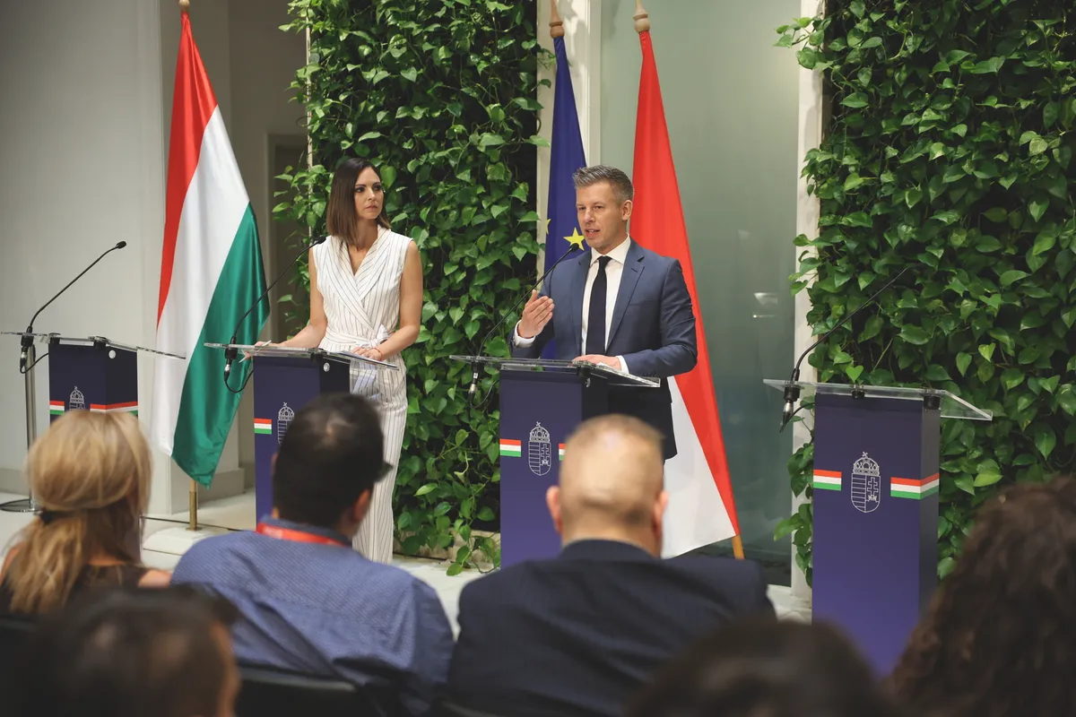 kormányinfó, Kormányszóvivői tájékoztató, Kormányszóvivőitájékoztató, 2026.07.02., Magyar Péter, MagyarPéter,