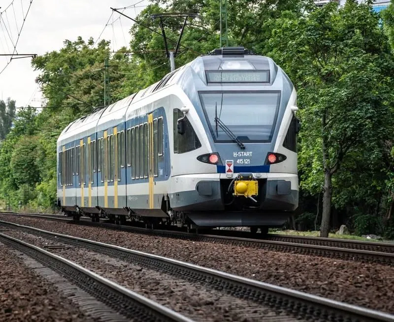 Vitézy Dávid szerint nem ő a hibás a FLIRT vonatok leállása miatt, hanem a klímaváltozás