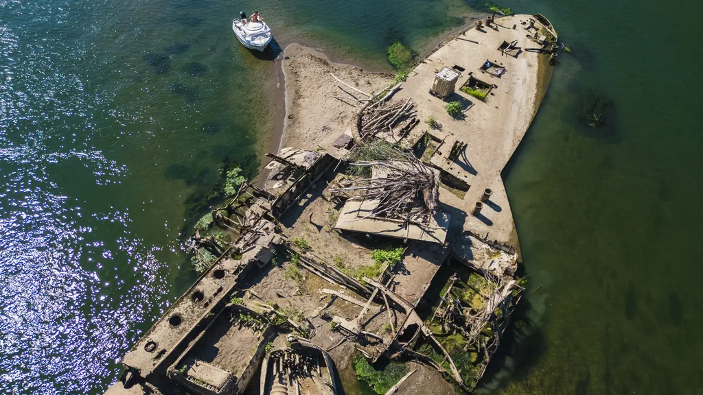 SERBIA-CLIMATE-WEATHER-HEATWAVE-DROUGHT-WWII