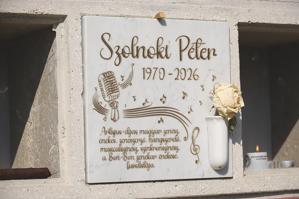 Szolnoki Péter sírja, SzolnokiPétersírja