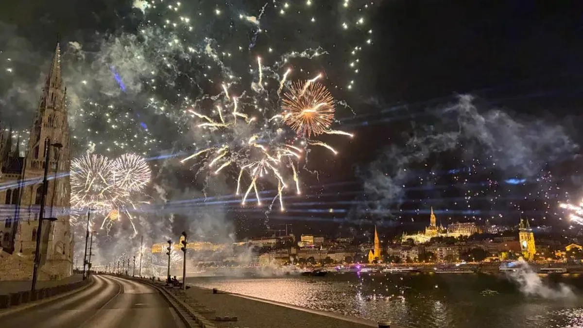 Vizsgálatot rendelt el a Belügyminisztérium az augusztus 20-i közbeszerzés miatt