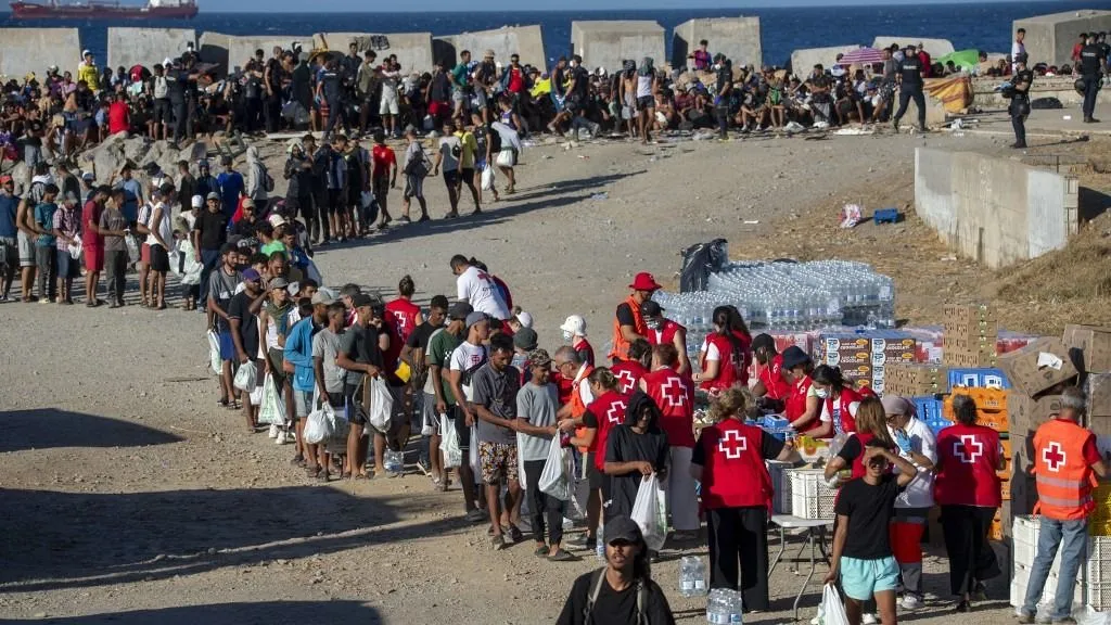 Migránsok csaptak össze a rendőrökkel Görögországban, 35-en megszöktek a befogadóközpontból, miután átvágták a kerítést