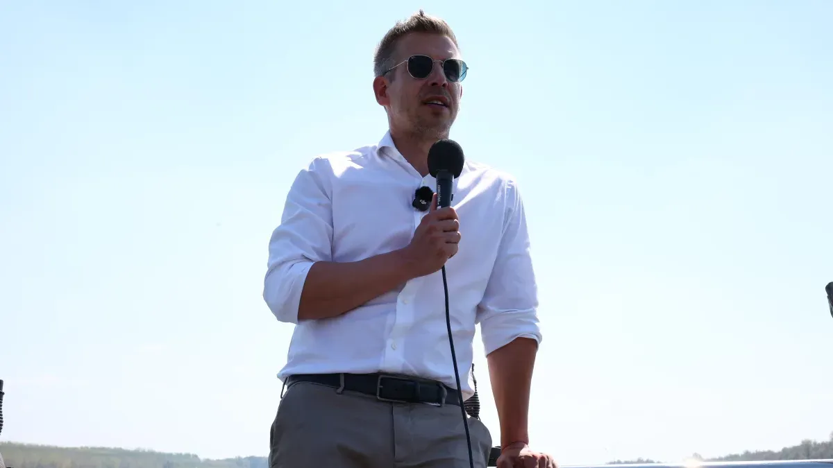 Magyar Péter ismét Paksról jelentkezik - élőben a Origón