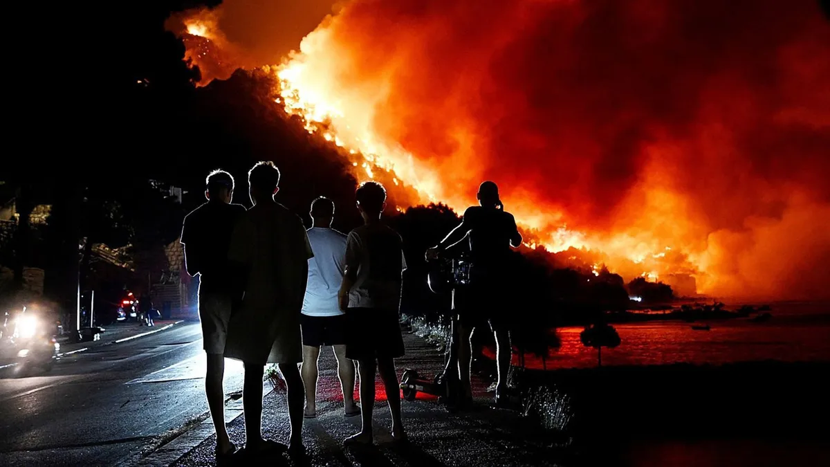 Terrorizmus gyanúja miatt vizsgálják a Zára környéki tűzgyújtásokat