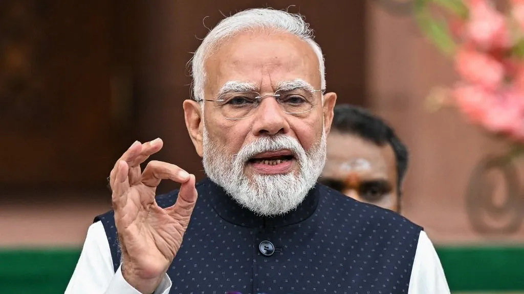 Modi Putyinnak üzent: „A háború minden napja visszaveti az emberiséget”