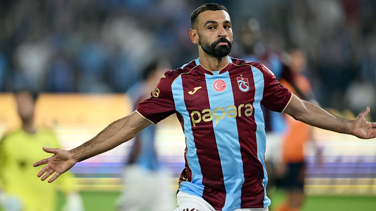 Mohamed Szalah először mutatta meg újszülött kisfiát