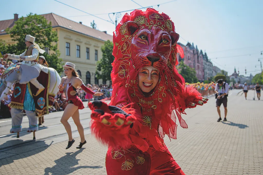 debreceni virágkarnevál, debrecenivirágkarnevál