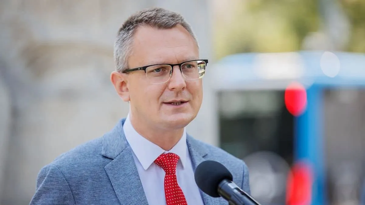 Rétvári Bence