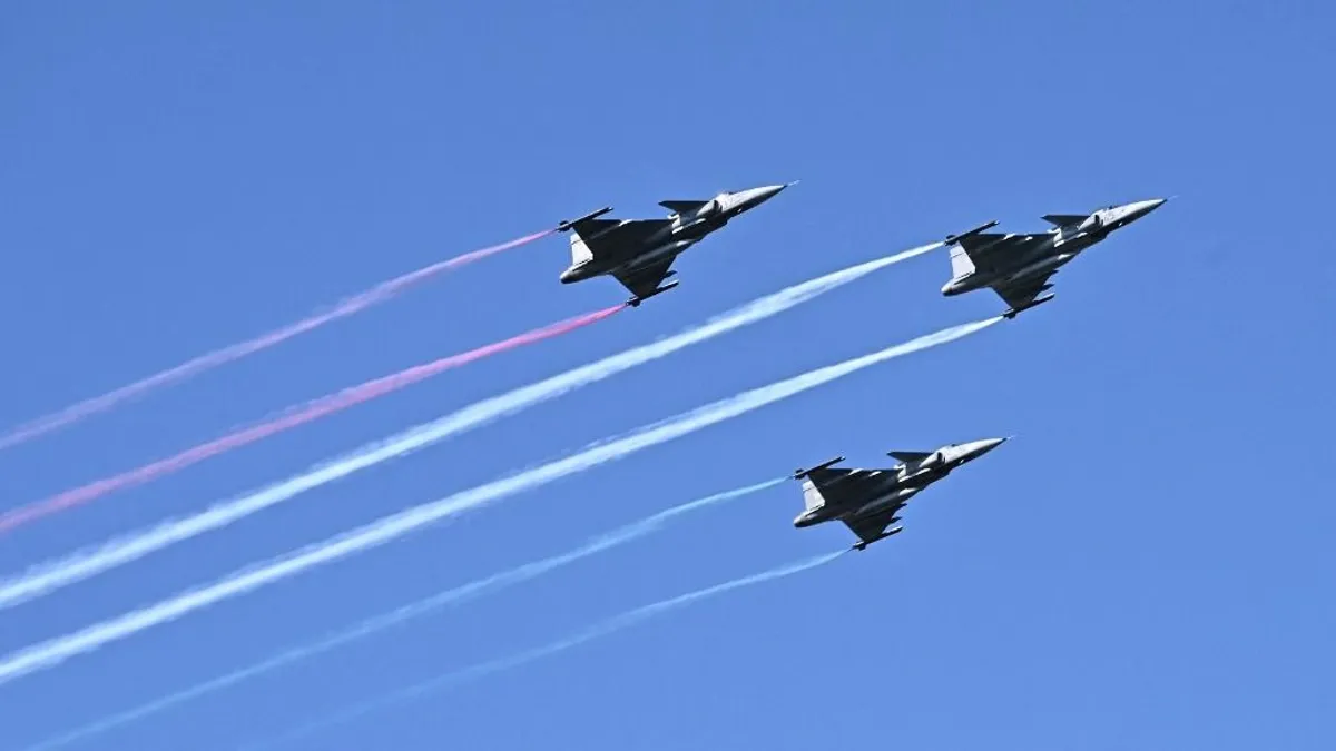 Megszólalt az Országos Mentőszolgálat a lezuhant Gripen pilótájának állapotáról