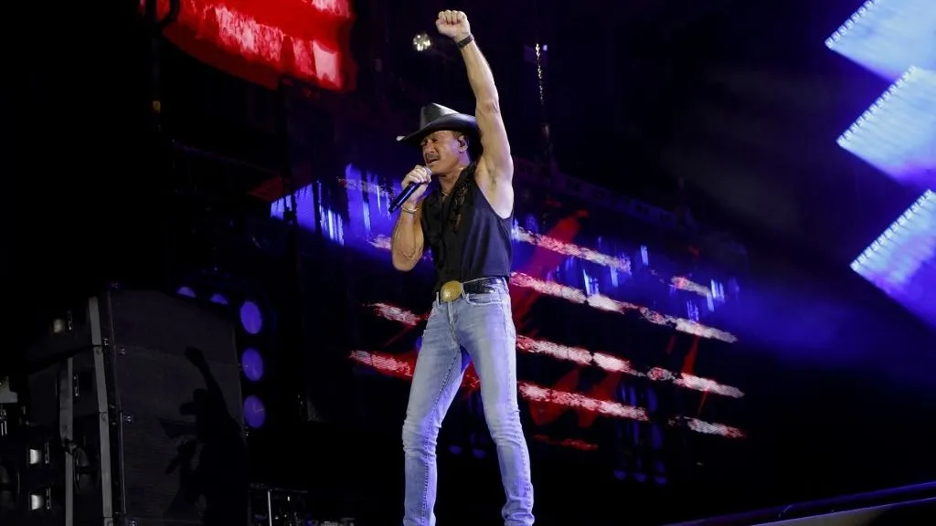 NASHVILLE, TENNESSEE - JUNE 06: EDITORIAL USE ONLY. Tim McGraw performs on stage during day three of the 2026 CMA Fest at Nissan Stadium on June 06, 2026 in Nashville, Tennessee.   Jason Kempin/Getty Images/AFP (Photo by Jason Kempin / GETTY IMAGES NORTH AMERICA / Getty Images via AFP)