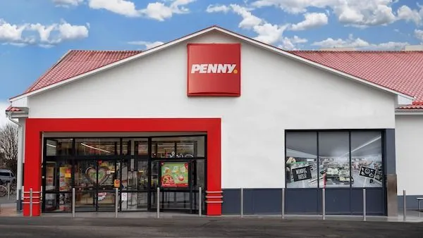 A PENNY energiahatékonysági intézkedéseket vezet be 17 és 22 óra között: lekapcsol több berendezést, és átütemezi az energiaigényes feladatokat az üzletekben.