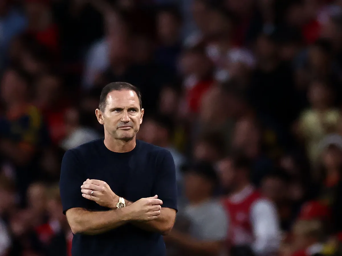 Coventry City's English manager Frank Lampard reacts on the touchline during the English Premier League football match between Arsenal and Coventry City at the Emirates Stadium in London on August 21, 2026. (Photo by Henry NICHOLLS / AFP) / RESTRICTED TO EDITORIAL USE. No use with unauthorized audio, video, data, fixture lists, club/league logos or 'live' services. Online in-match use limited to 120 images. An additional 40 images may be used in extra time. No video emulation. Social media in-match use limited to 120 images. An additional 40 images may be used in extra time. No use in betting publications, games or single club/league/player publications. / 