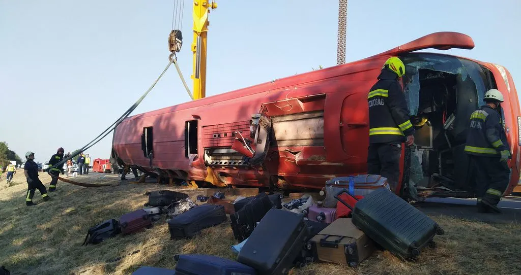 Pósfai Gábor: Őrizetbe vették az M3-as halálos buszbaleset sofőrjét