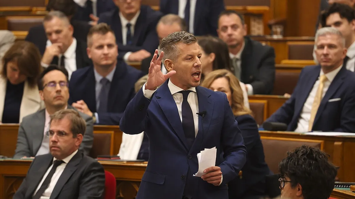 Így vonták meg ismét a szót Magyar Pétertől a parlamentben