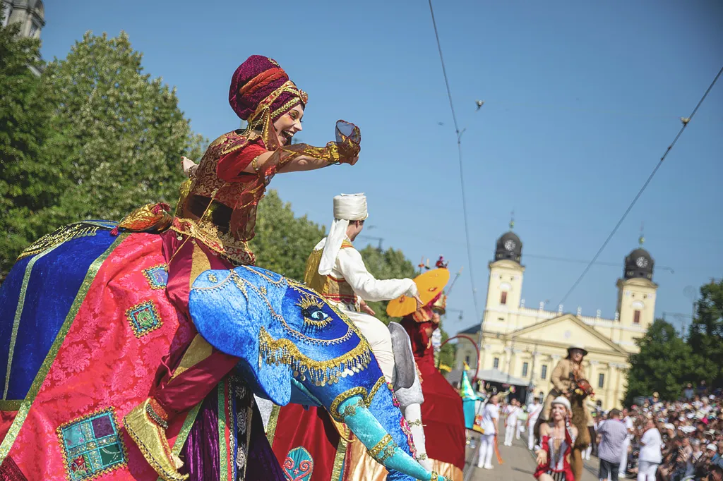 debreceni virágkarnevál, debrecenivirágkarnevál