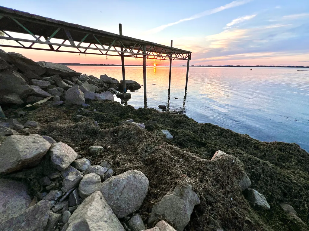 2026.08.25
Rekordalacsony vízállás-abádszalóki strand
