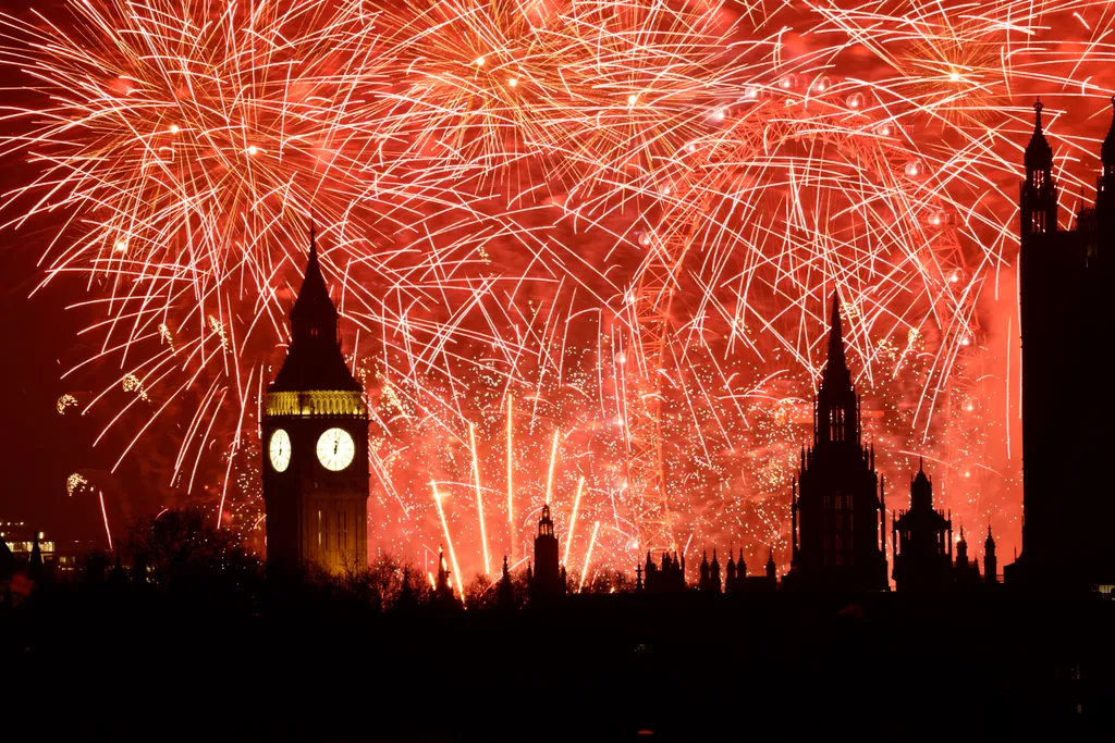 Az újévi ünnepségeket Londonban sem aprózzák el. 