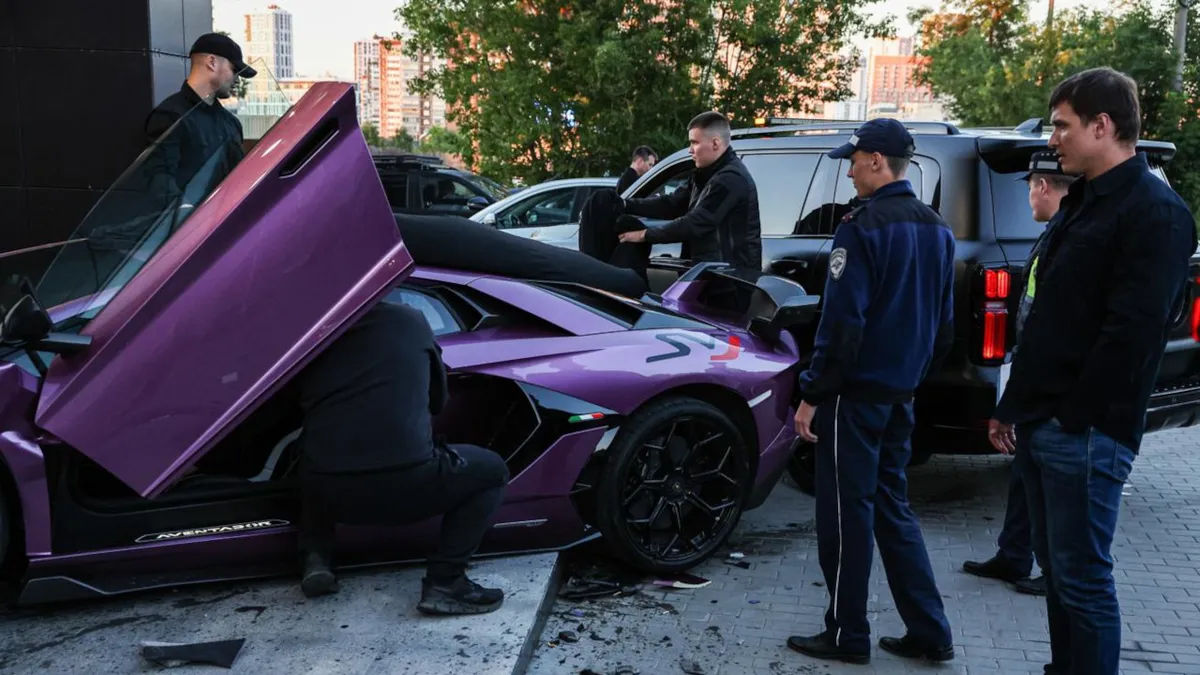 A Lamborghinit nem a tulajdonosa - egy orosz oligarcha - vezette a baleset idején.