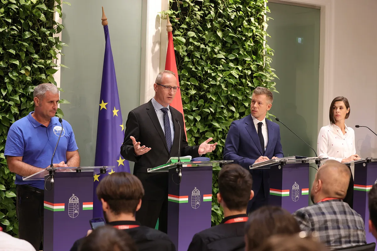 Kormányzati tájékoztató, Kormányzatitájékoztató, Magyar Péter miniszterelnök, MagyarPéter, 2026.08.13.