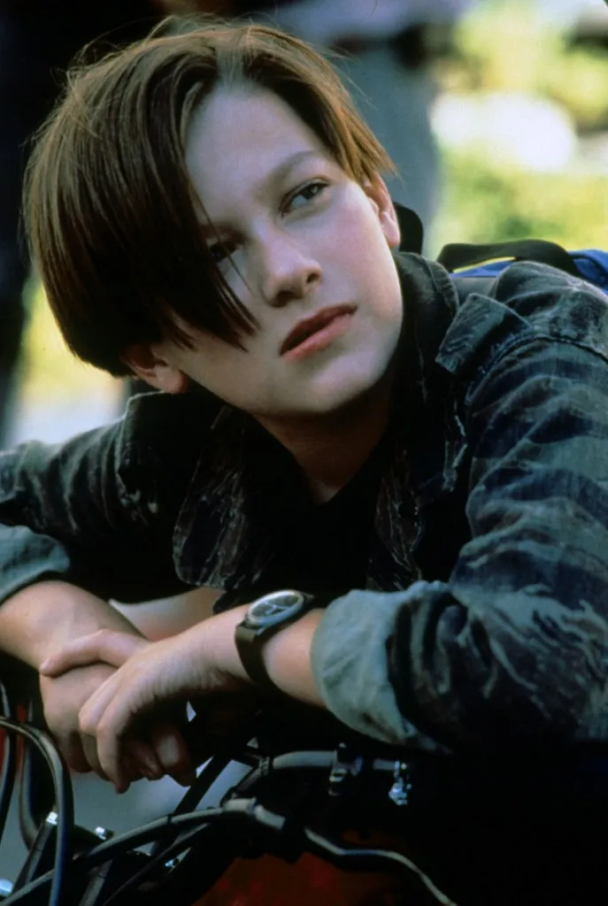 Terminator 2  Judgment day
1991
Real  James Cameron
Edward Furlong.
COLLECTION CHRISTOPHEL © Kassar / Pacific Western (Photo by Kassar / Pacific Western / Collection ChristopheL via AFP)