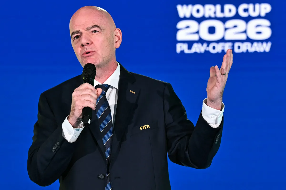 Gianni Infantino visszavonta a terveket a botrány után