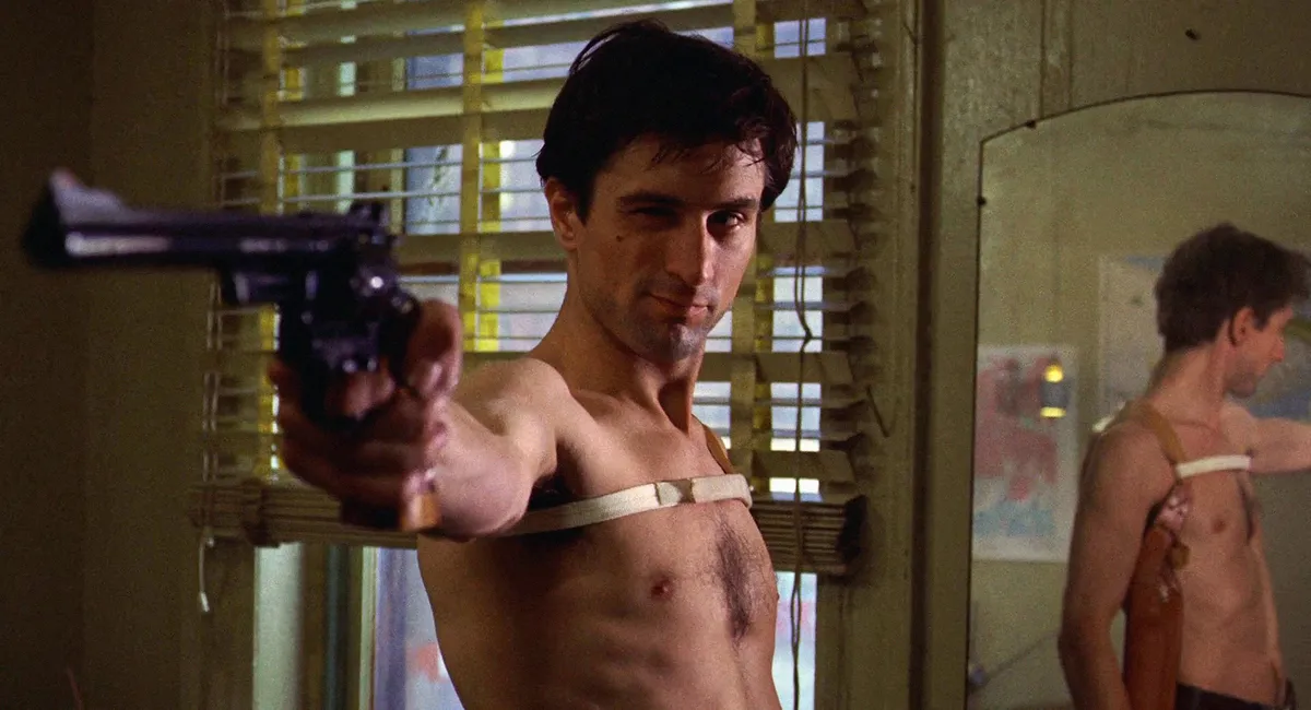 TAXI DRIVER1976de Martin ScorseseRobert De Niro (as Robert DeNiro).film culte; cult movie; classiquescenario de Paul Schraderscreenplay by Paul SchraderCOLLECTION CHRISTOPHEL © Columbia Pictures - Bill-Phillips - Italo-Judeo Productions (Photo by Columbia Pictures - Bill-Phillip / Collection ChristopheL via AFP)