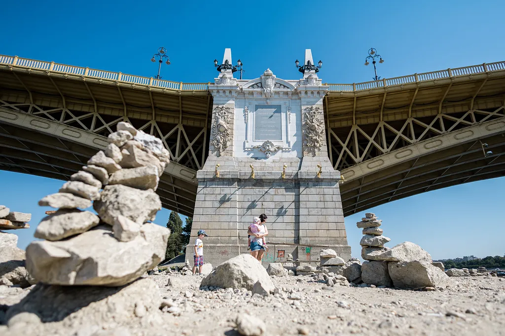 Budapesti Duna vízállás riport, Dunavízállás, 2026.07.04.