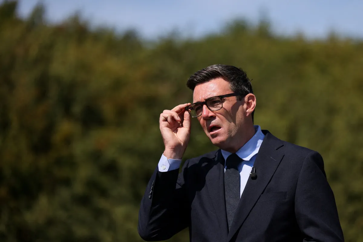 Burnham számára nem maradt választás, a britek szigorúbb szabályozást követelnek