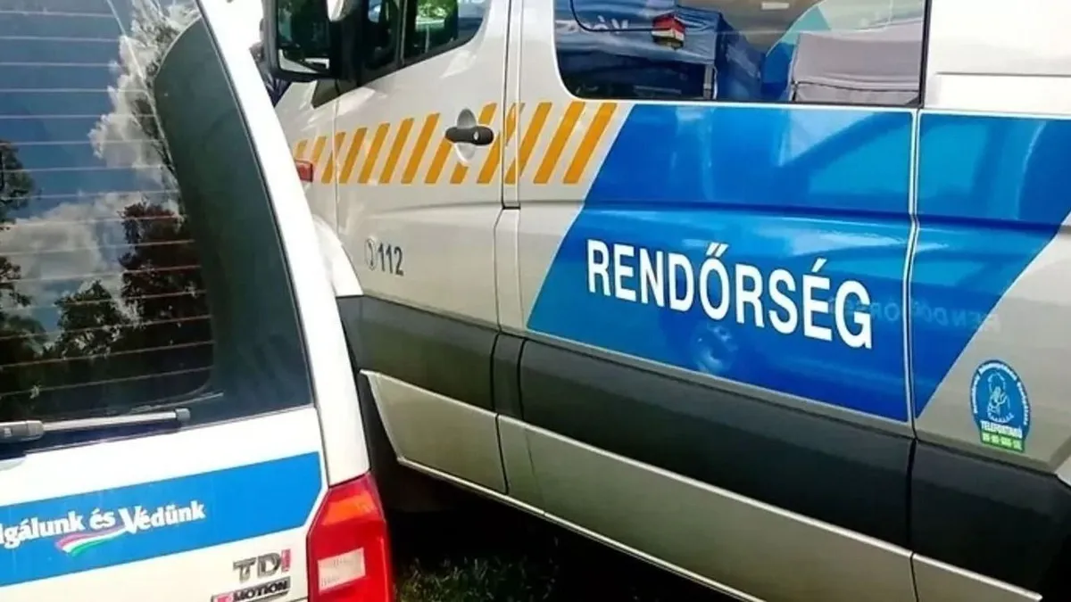 baleset, rendőr, rendőrség, rendőrautó