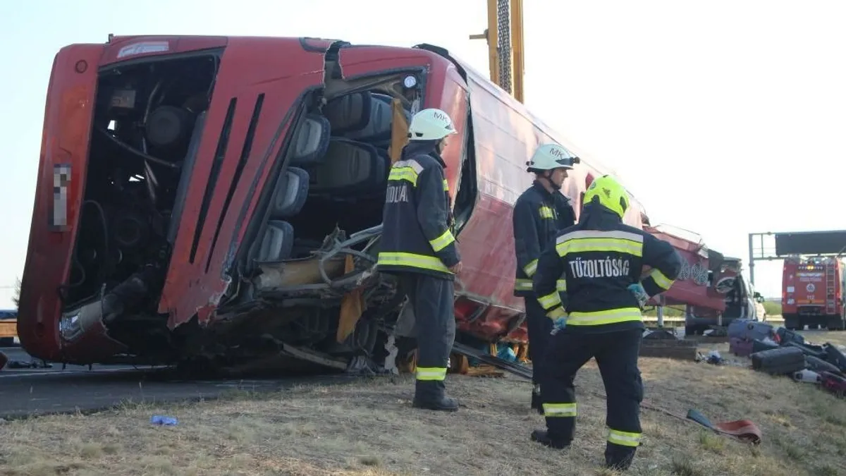 Busztragédia az M3-ason: hazaérkezett Lengyelországba a sérültek első csoportja