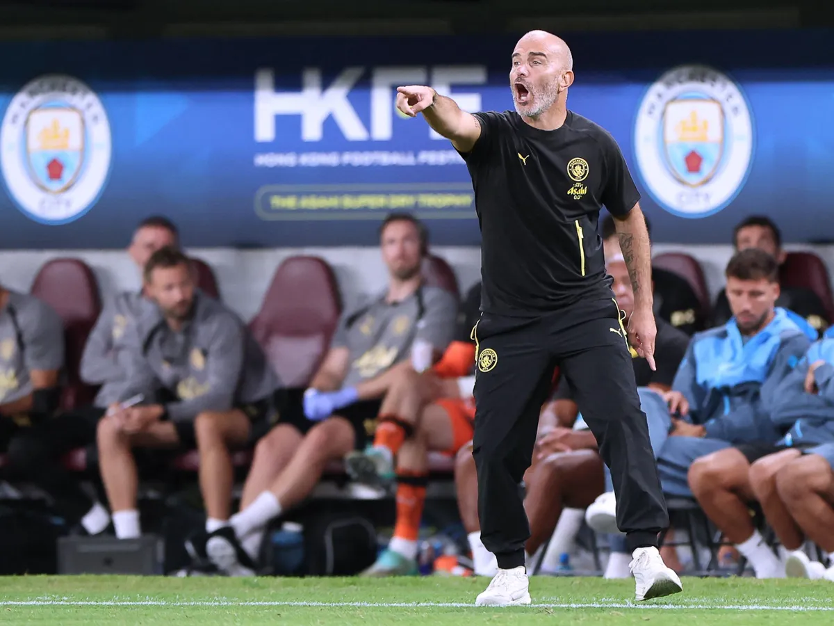 Manchester Citys manager Enzo Maresca reacts during the Asahi Super Dry Trophy football match between Manchester City and Inter Milan at Kai Tak Stadium in Hong Kong on August 1, 2026. (Photo by May JAMES / AFP)