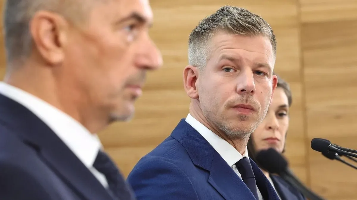 Magyar Péter egy kommentje is elég, hogy változzanak a személyi kérdések 