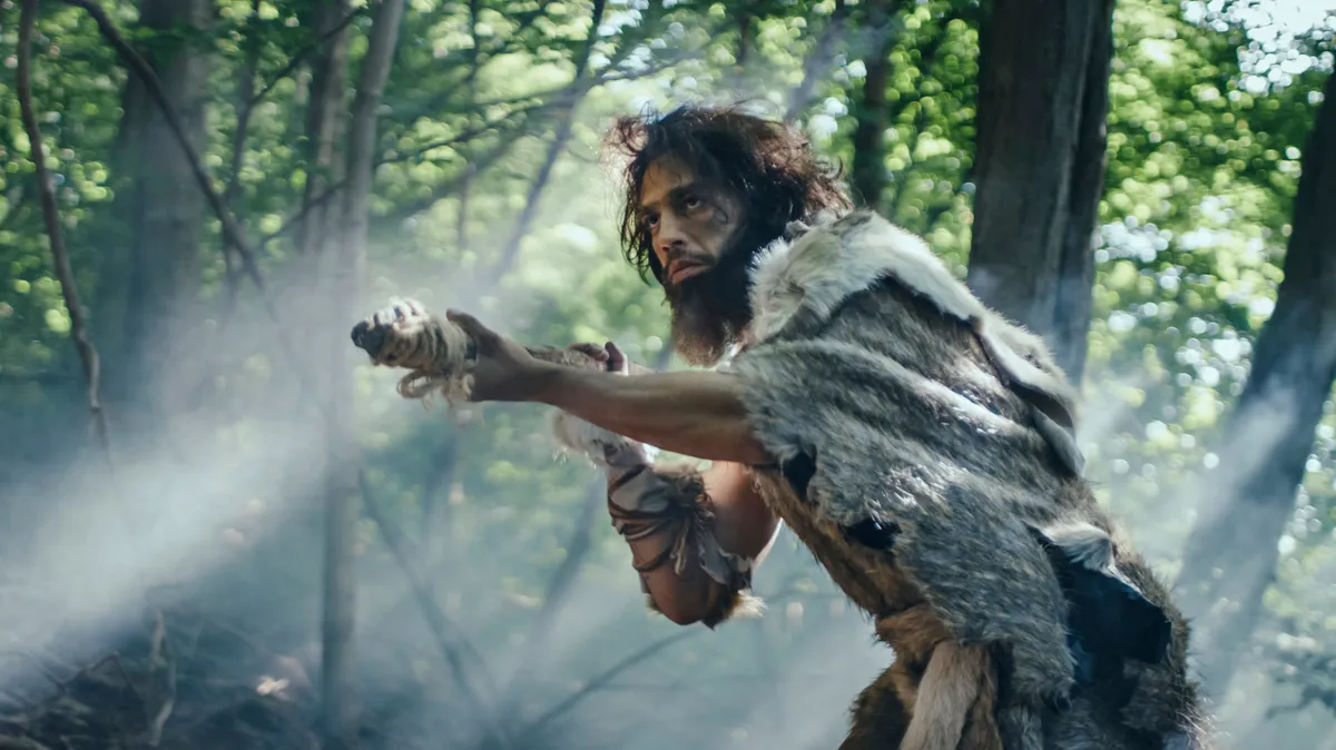 Neandervölgyi ember erdei környezetben, neandervölgyi gén, genetikai örökség, emberi testalkat, izomtömeg, emberi evolúció