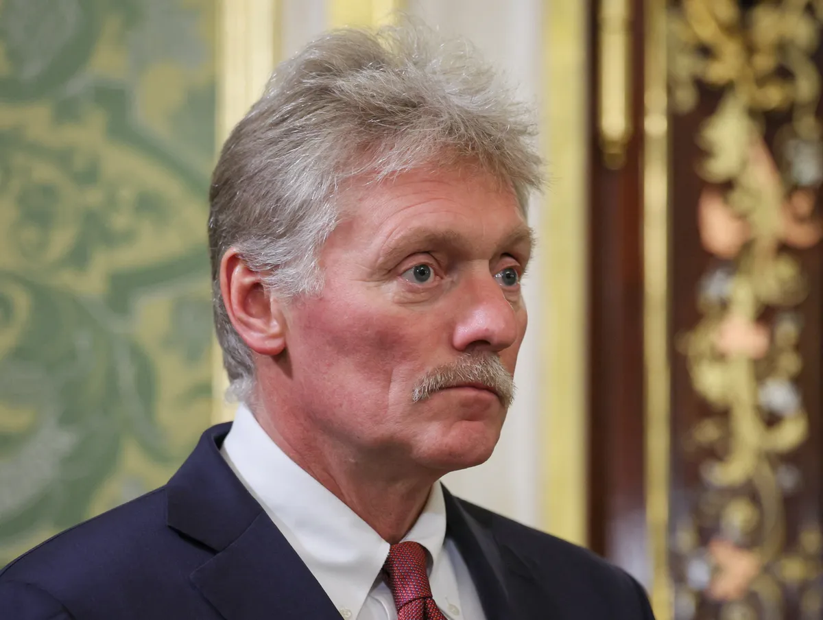 Peszkov válaszolt London újabb lépésére, valamint az örmény miniszterelnök kijelentéseire is reagált 