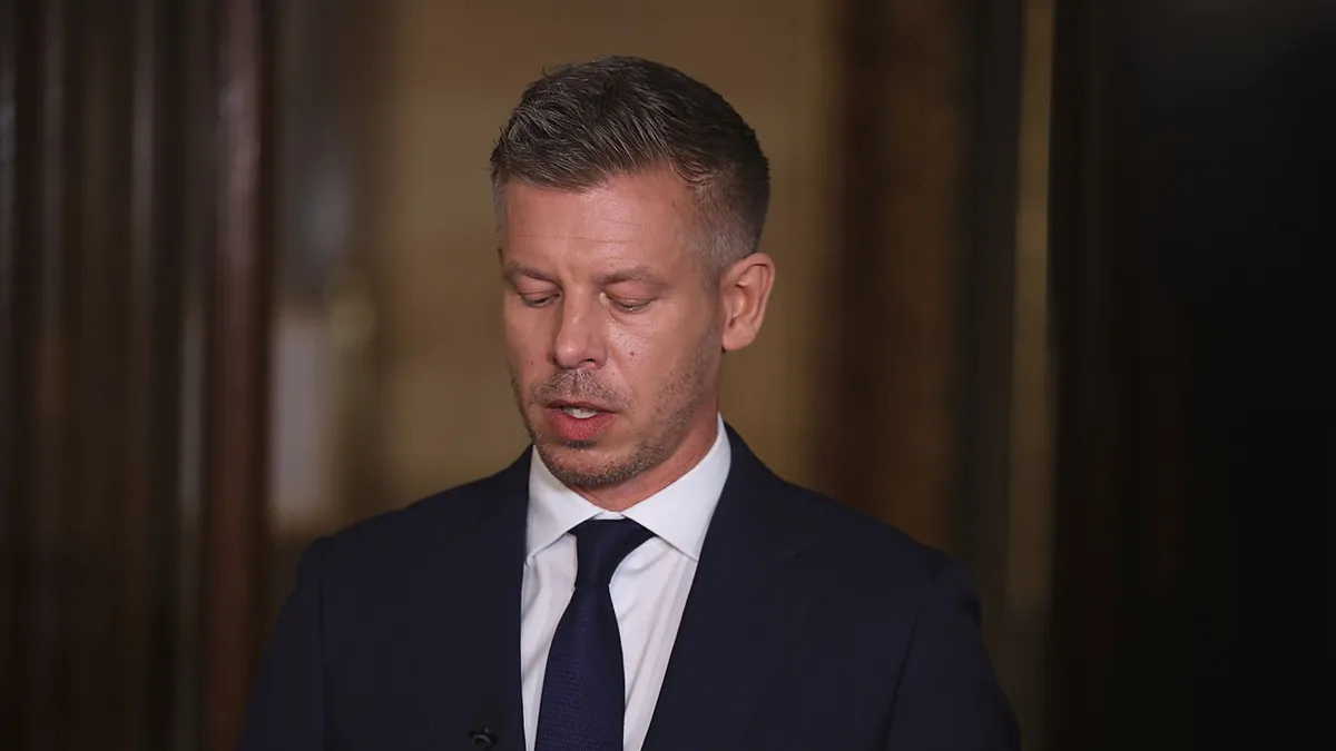 Magyar Péter a helikopterezésről elmondta: „a repülés költsége az én bejárásomtól függetlenül is felmerült volna”