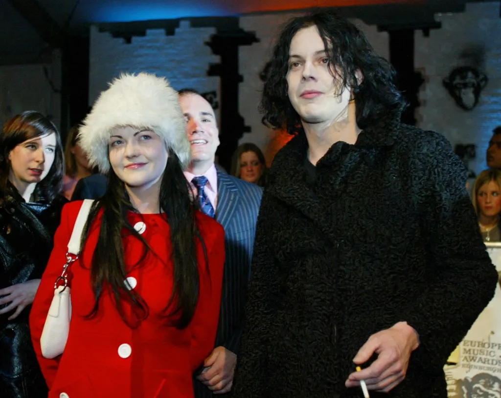 The band White Stripes arrives at the MTV Europe Music Awards 06 November, 2003 in Edinburgh, Scotland. White Stripes won in the "Best Rock" catagory.     AFP PHOTO/JimWATSON (Photo by JIM WATSON / AFP)
