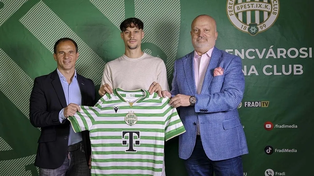Nagy bejelentés: szerb válogatott támadót igazolt a Ferencváros