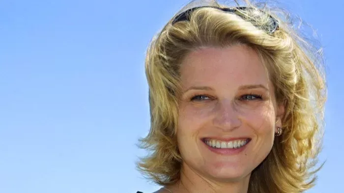 Nagyon meghízott, most rá sem lehet ismerni: 45 kilót fogyott Bridget Fonda – fotókon a színésznő átalakulása
