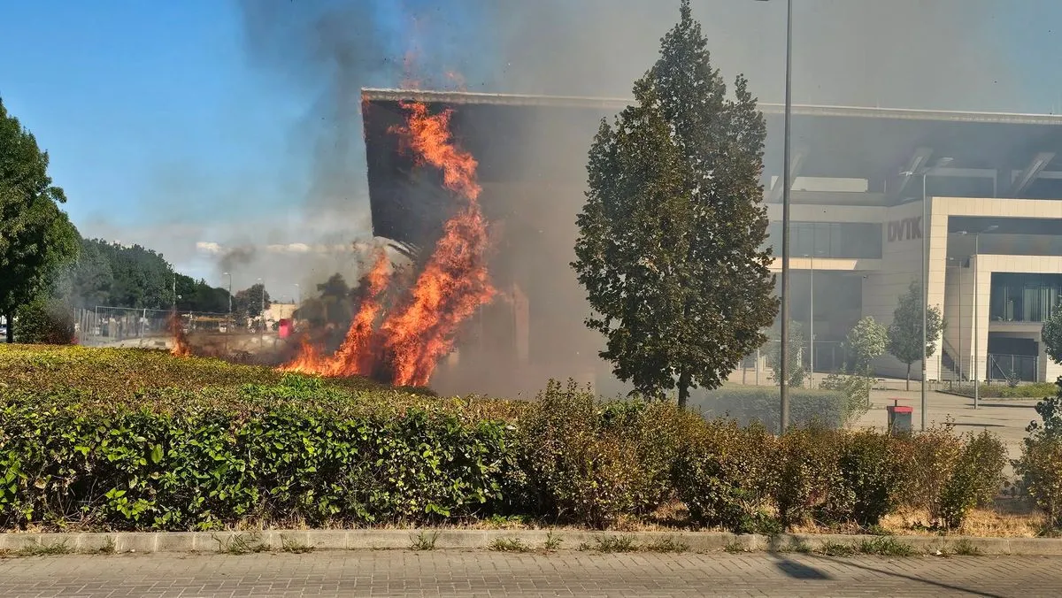 Tűz keletkezett a DVTK Stadionnál