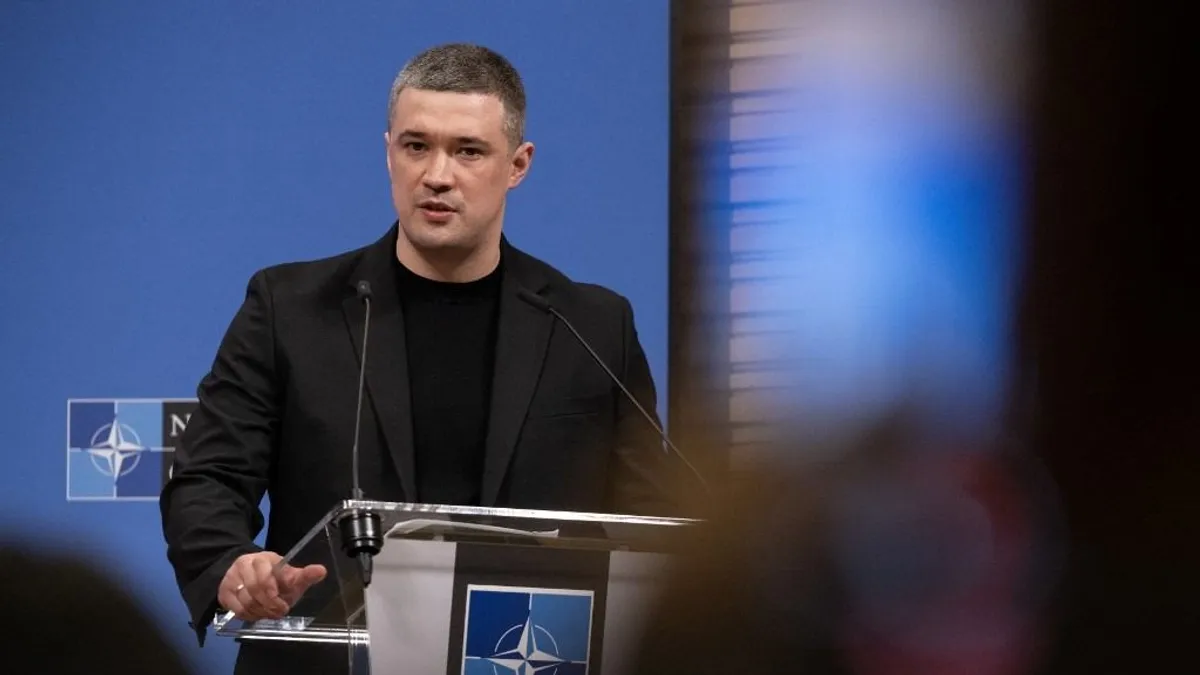 Fellázadt Zelenszkij volt minisztere, választást akar a háború közepén