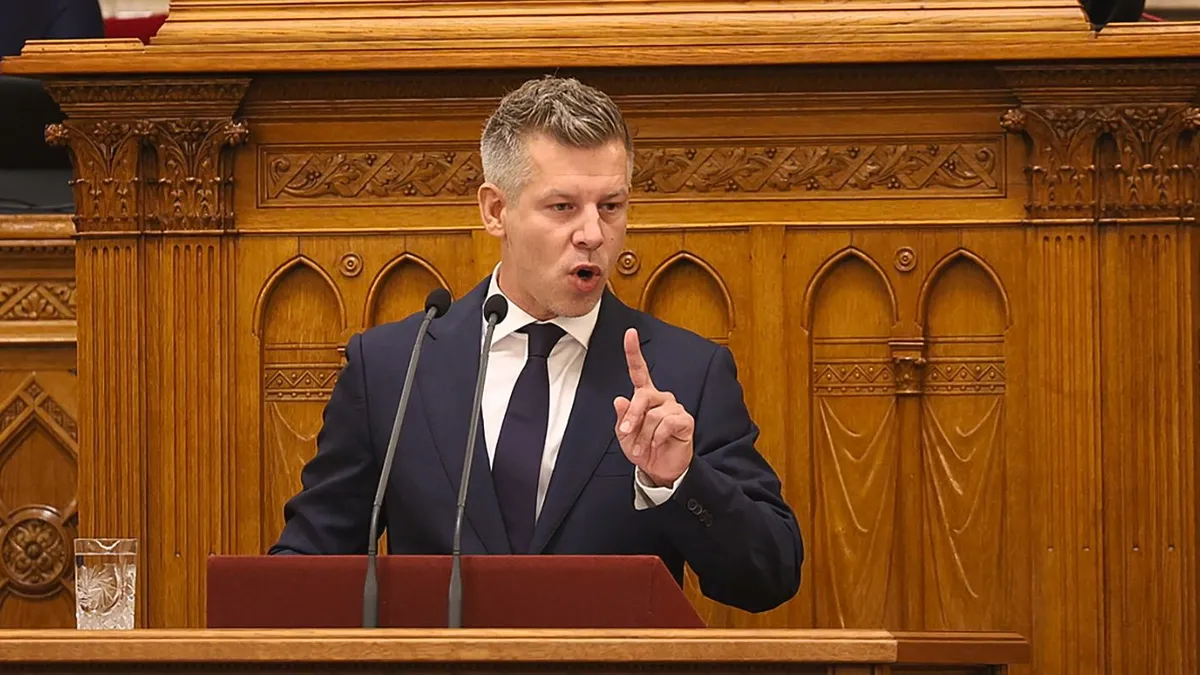 Parlament, az Országgyűlés plenáris ülése, Országgyűlésplenárisülés, 2026.08.10. Magyar Péter, Magyar Péter