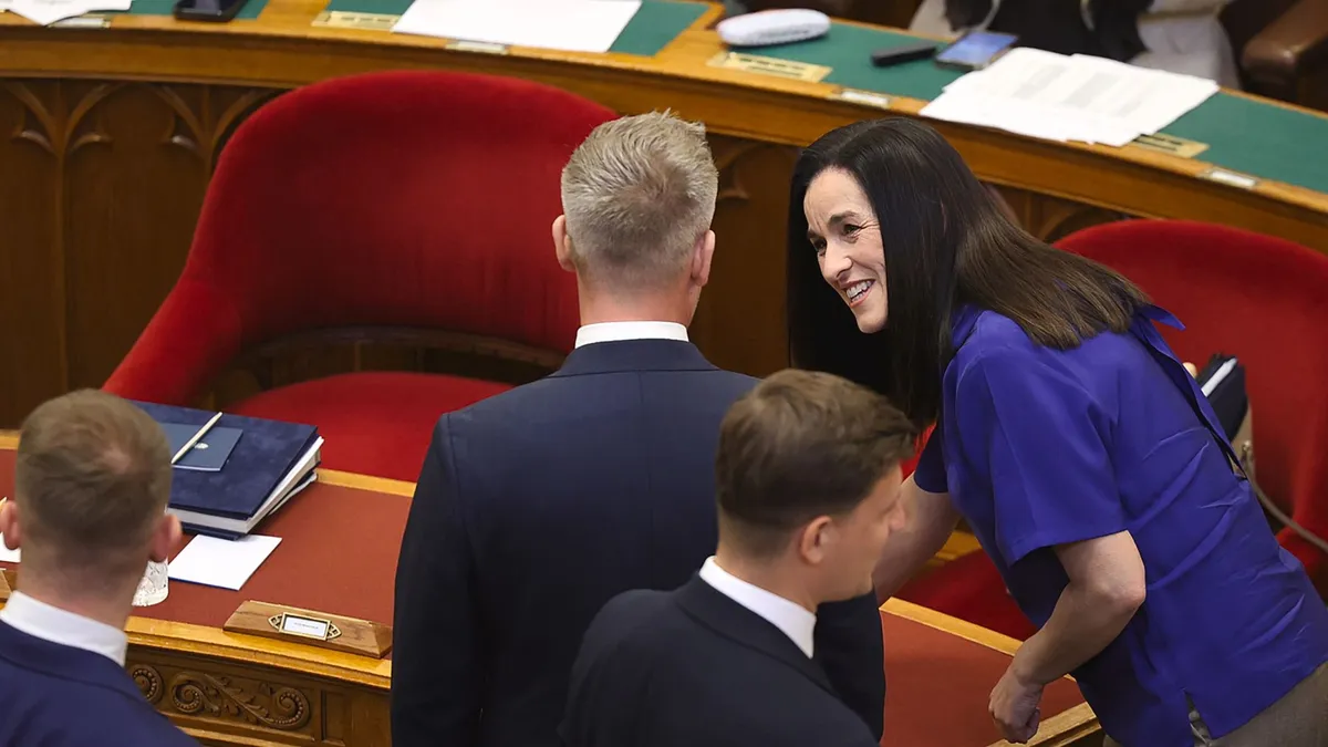 Megnyugtató hírek érkeztek a horvátországi tűz által érintett magyarokról. Orbán Anita közlése szerint mindenki jól van, akivel kapcsolatba léptek