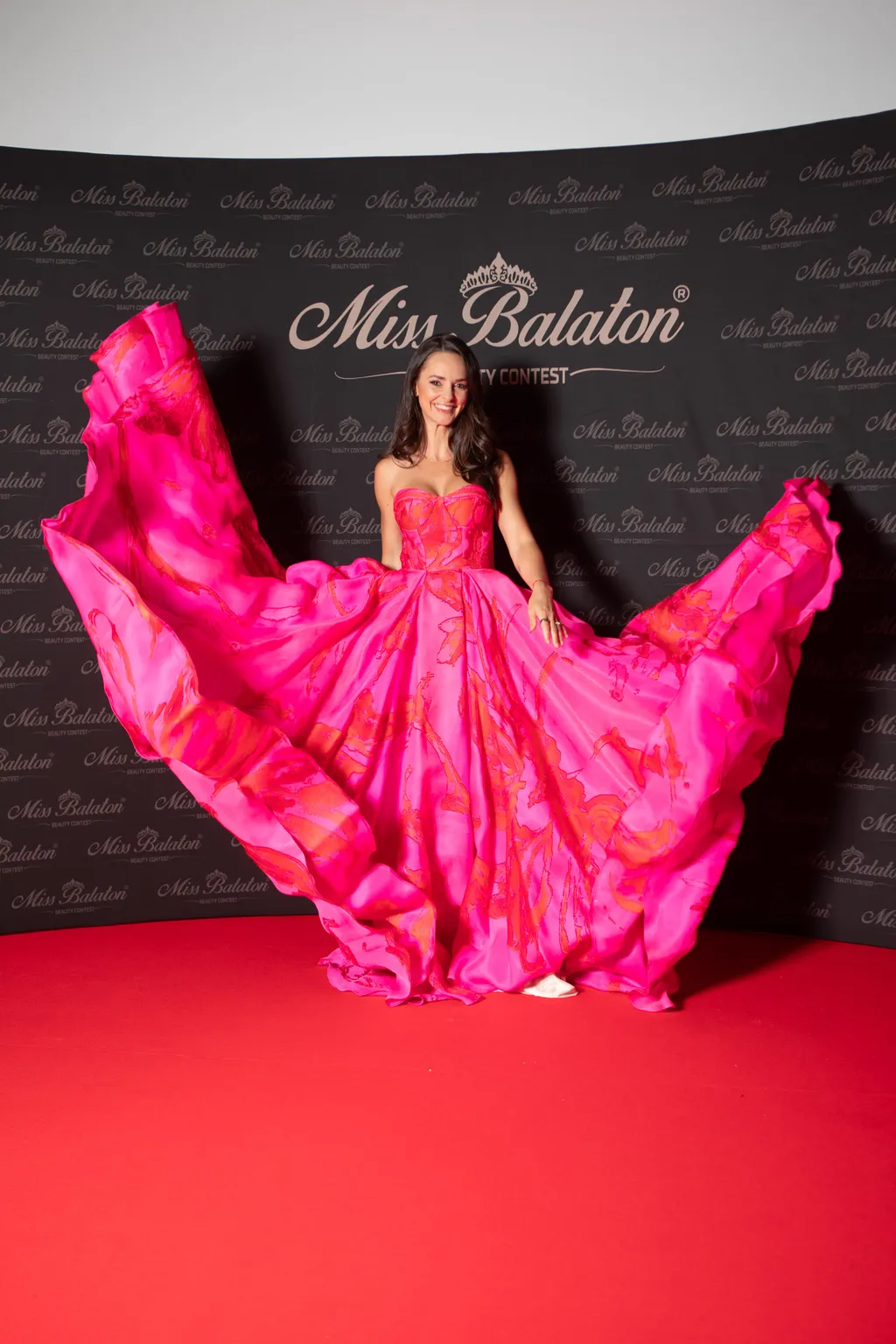 2026.08.15
Miss Balaton