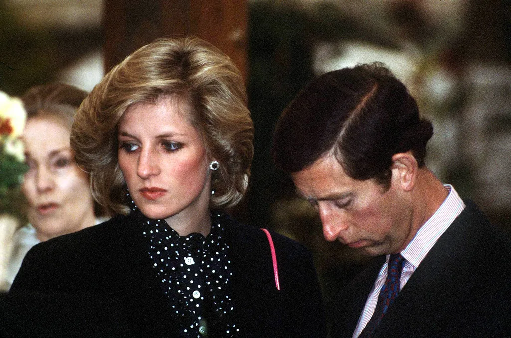 Lady Diana és Károly, LadyDianaésKároly