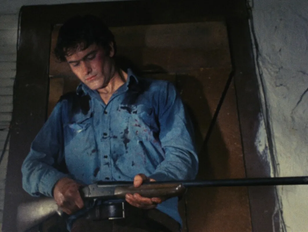 Bruce Campbell, a Gonosz halott sztárja